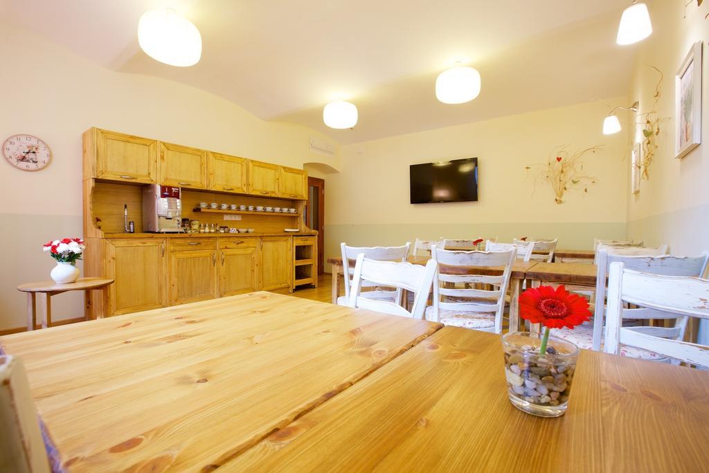 Wellness Penzion U Muzea ลิเบอเรซ ภายนอก รูปภาพ